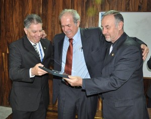 Homenaje a Roberto Úcar