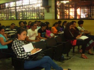 Estudiantes presentes en la jornada (Foto Marlene Otero)