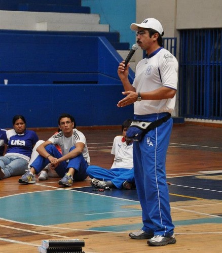 reprogramajuvines2012