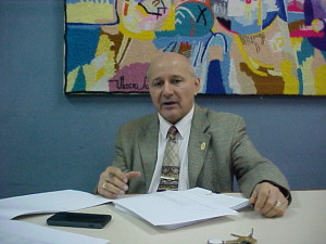 El coordinador académico de la ULA Táchira doctor Adrián Contreras. (Foto: Marlene Otero)